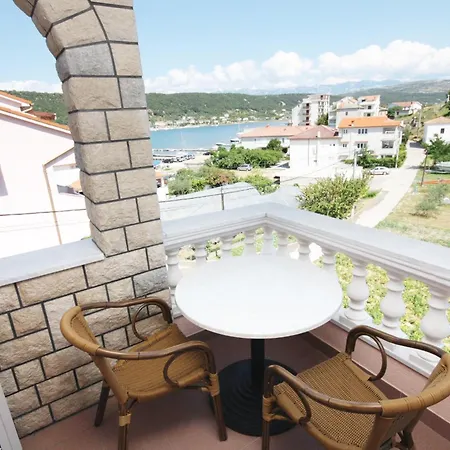 And By The Sea - Donja, Rab - 5033 Penzion 3*